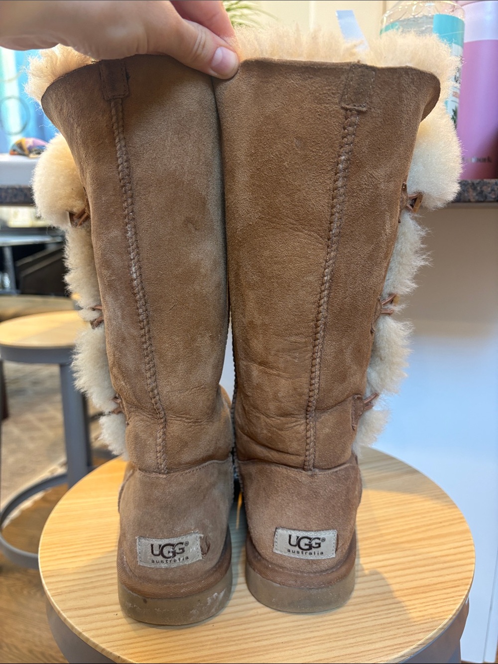 UGG Tall Chestnut Bailey Button - Picture 4 of 5